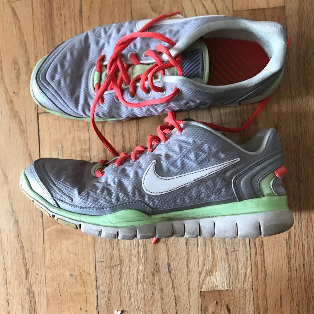 Nike free runs silver with h20 repel size 8